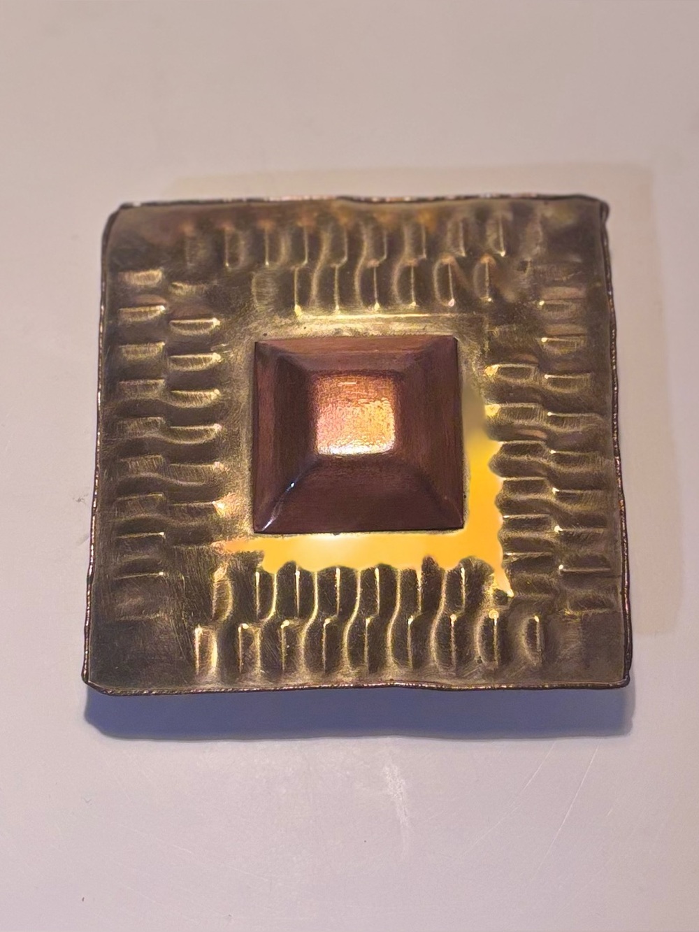 Vintage Copper-Tone Decorative Metal belt buckle